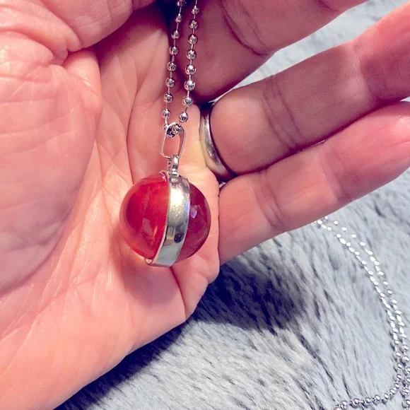 Galaxy Collection The Sun Unisex Glass Necklace NWT - Picture 5 of 5